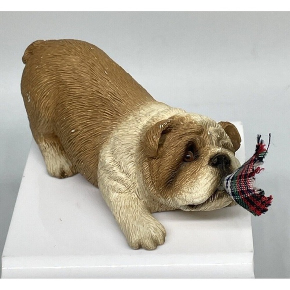 Vintage 1990 Sandicast Sandra Brue‎ Pesky Peepers Fawn Bulldog B02 Figurine
